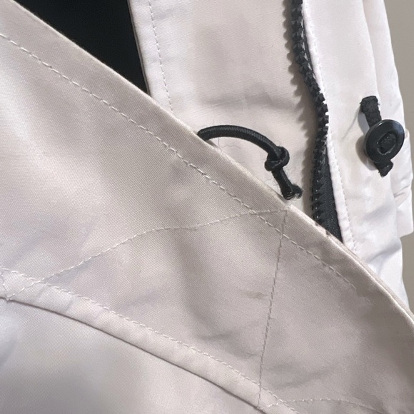 Canada Goose Bennet Down Parka - Picture 4 of 4